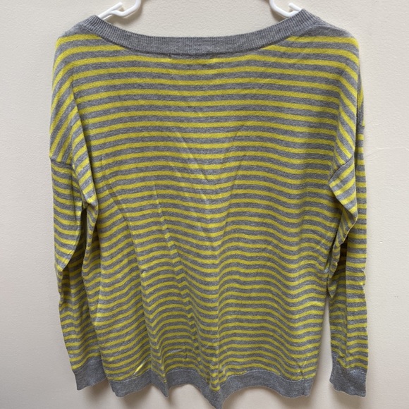 Gap striped sweater; S - Picture 4 of 6